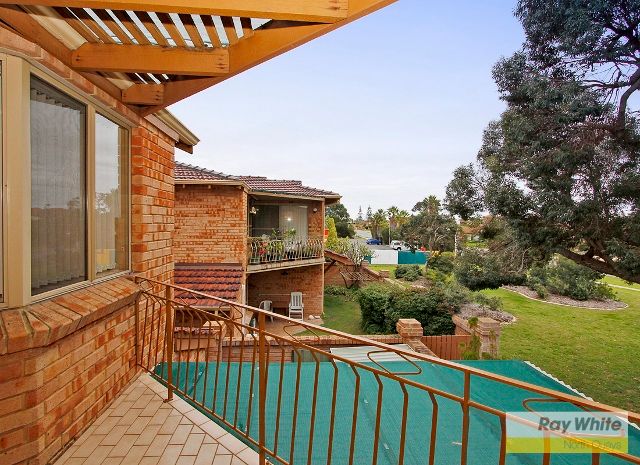 2/7 Harman Road, SORRENTO, WA 6020