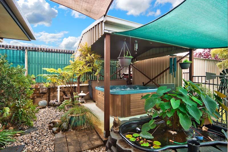 4 Hillman Place, BENTLEY PARK, QLD 4869