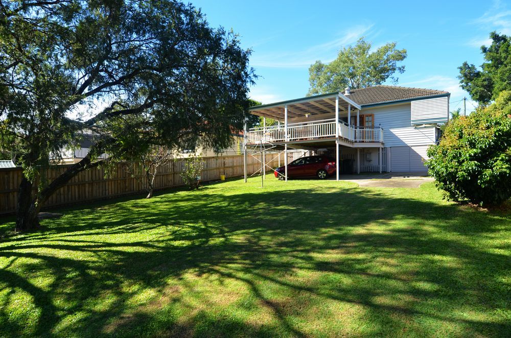 16 Harrow Street, NUNDAH, QLD 4012