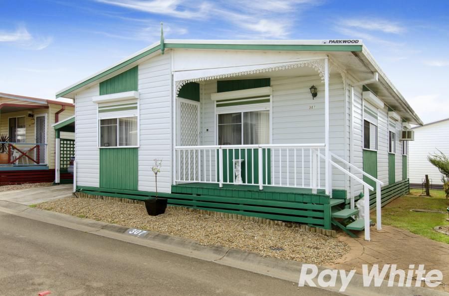 30 Majestic Drive, STANHOPE GARDENS NSW 2768