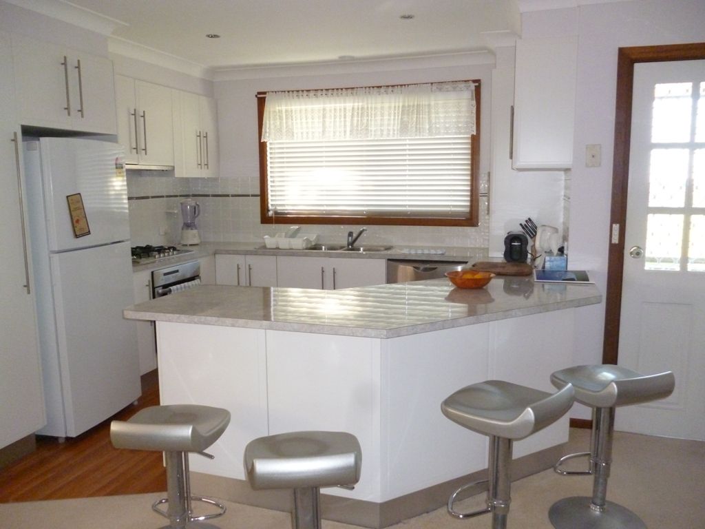 47 Captain Cook Drive, BARRACK HEIGHTS, NSW 2528
