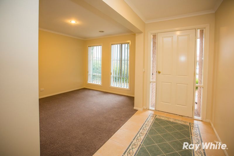 10 Park Boulevard, PAKENHAM, VIC 3810