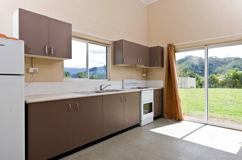 6-8 Windlass Street, GOLDSBOROUGH, QLD 4865