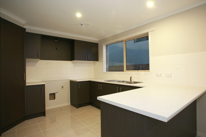 22 Bethune Drive, HAMPTON PARK, VIC 3976