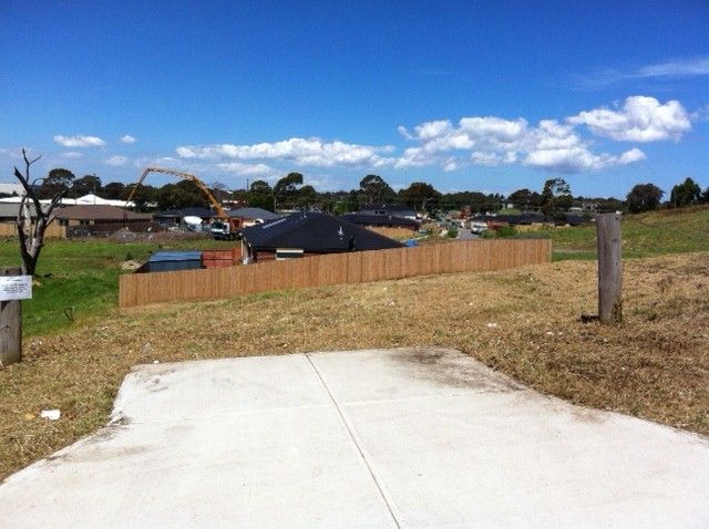 56 Clifton Grove, CARRUM DOWNS, VIC 3201