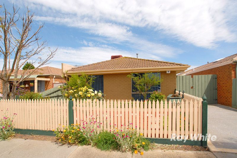 16 Cirai Crescent, CRANBOURNE WEST VIC 3977