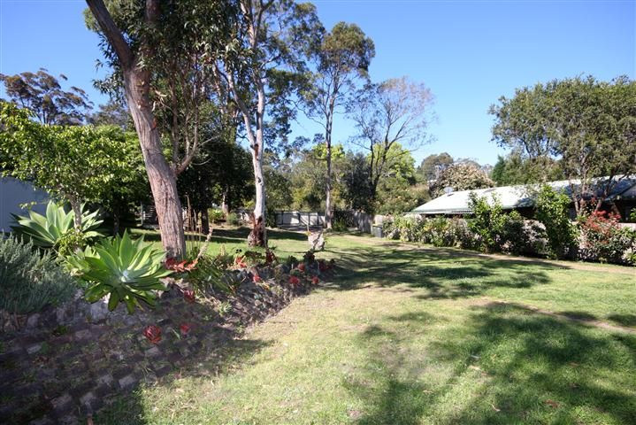 25 Dora Street, MORISSET, NSW 2264