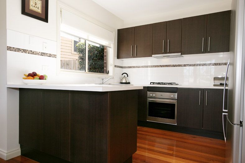2 Burgundy Street, PASCOE VALE, VIC 3044