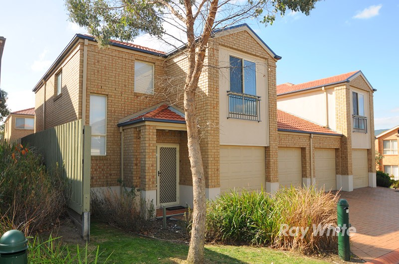 11 Cardwell Court, FERNTREE GULLY, VIC 3156