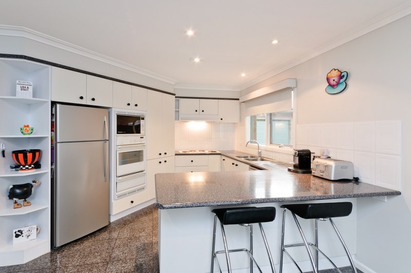 11 Rearden Crescent, ROXBURGH PARK, VIC 3064