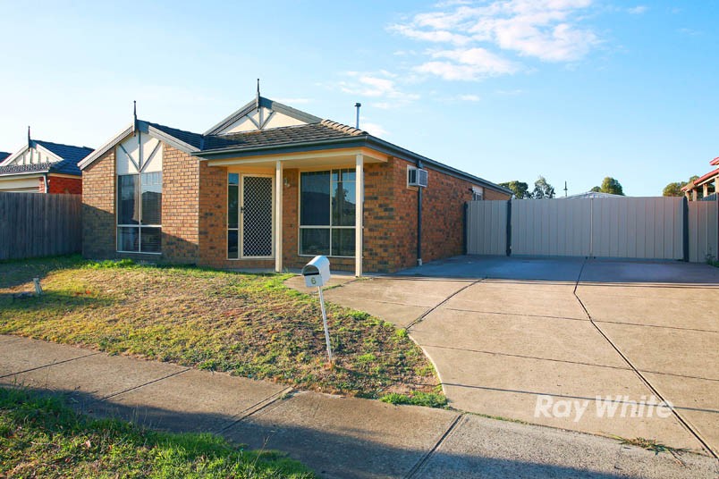 6 Tauna Place, CRANBOURNE, VIC 3977