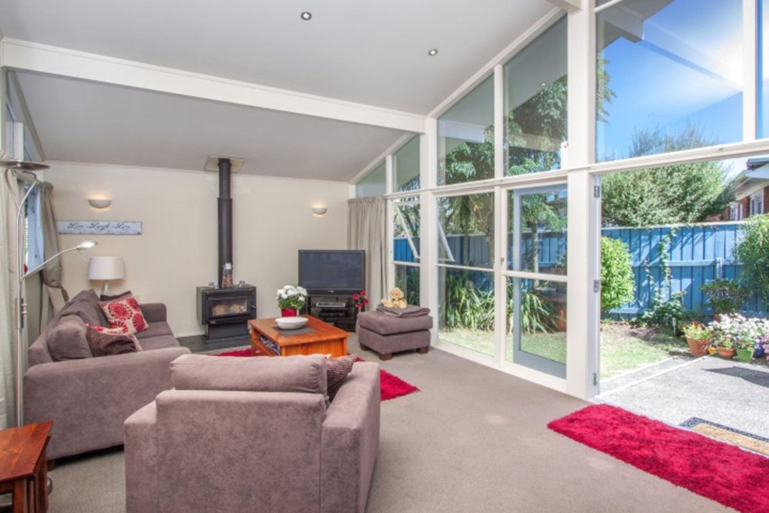 94 Barrack Road, Mt Wellington, Auckland City