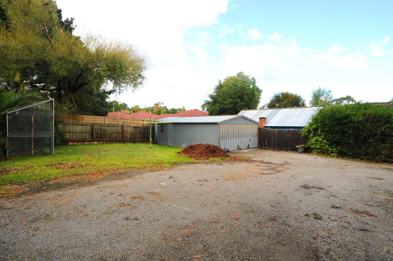 36 Dorset Road, FERNTREE GULLY, VIC 3156