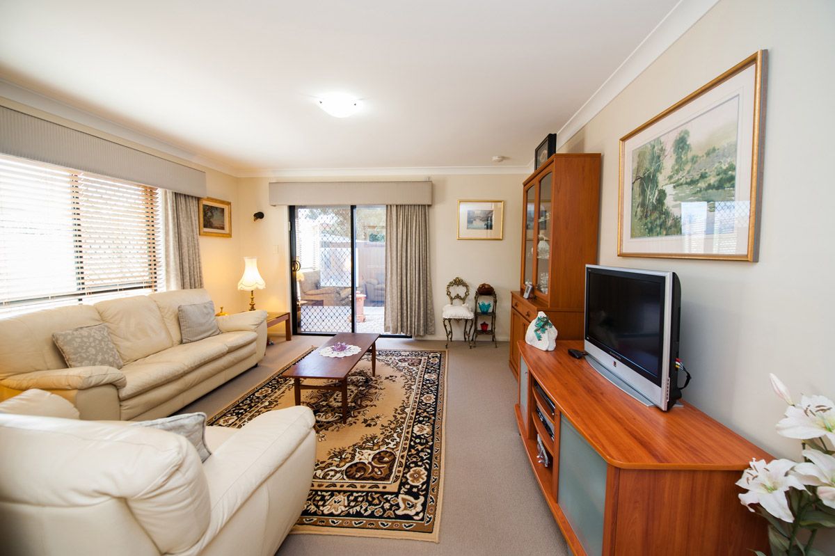 Unit 3/448 Alderley Street, Harristown, QLD 4350