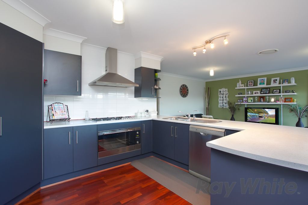 2 Billabong Drive, CAMERON PARK, NSW 2285