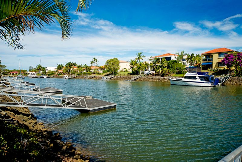 1097 Beechwood Drive, HOPE ISLAND, QLD 4212
