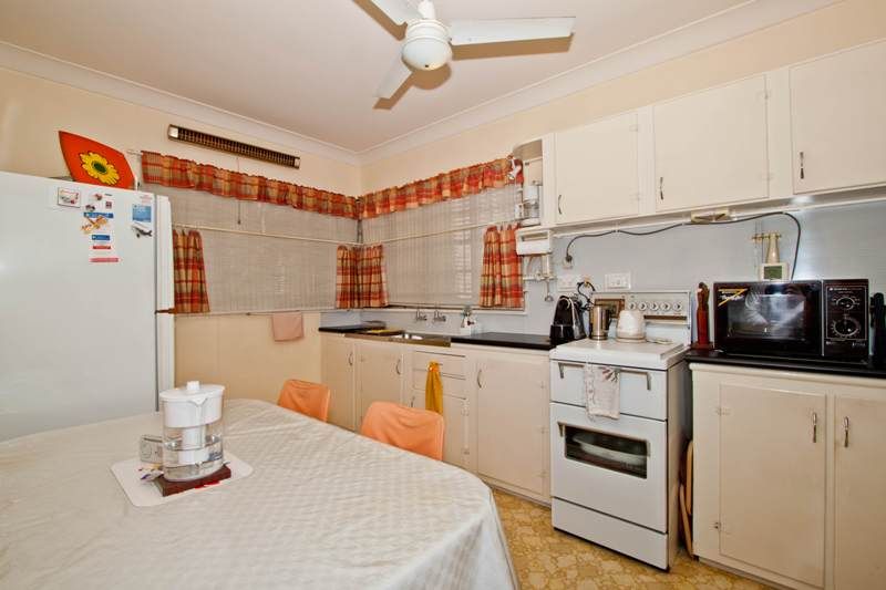 MOOROOKA, QLD 4105