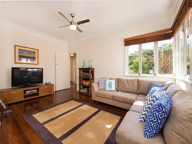 22 Vallely Street, ANNERLEY, QLD 4103