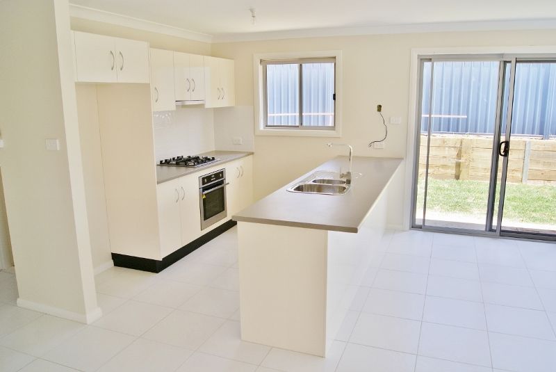 4C Yass Street, YOUNG, NSW 2594
