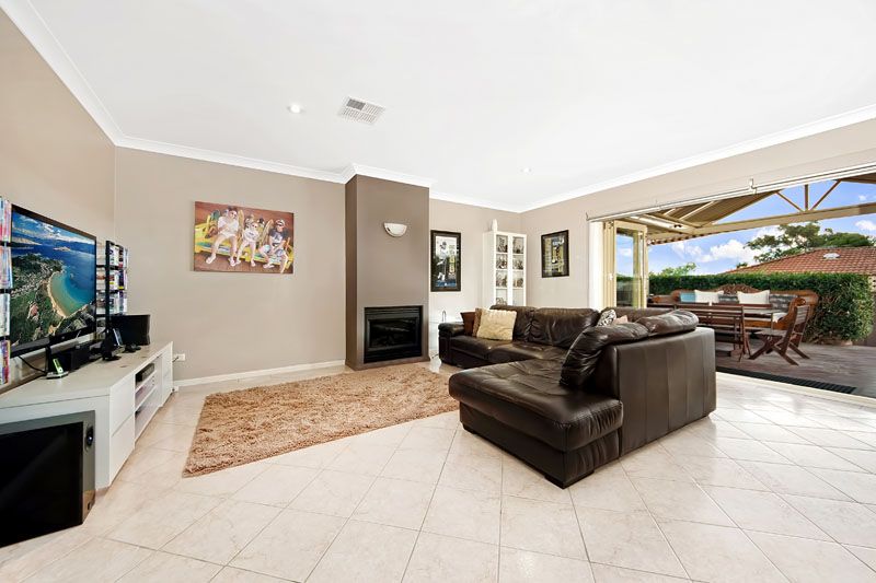 13 Bella Place, BARDEN RIDGE, NSW 2234
