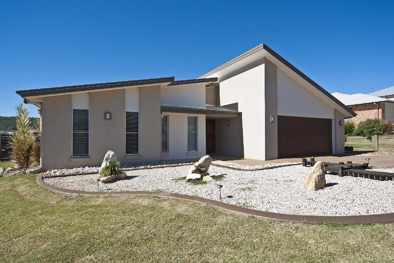 10 Edwin Street, WESTBROOK, QLD 4350