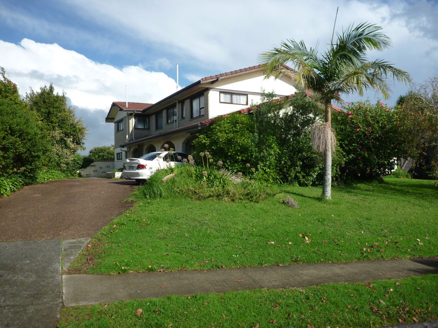 16 Bramley Drive, FARM COVE, Manukau City