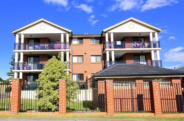 14-16 White Avenue, BANKSTOWN NSW 2200