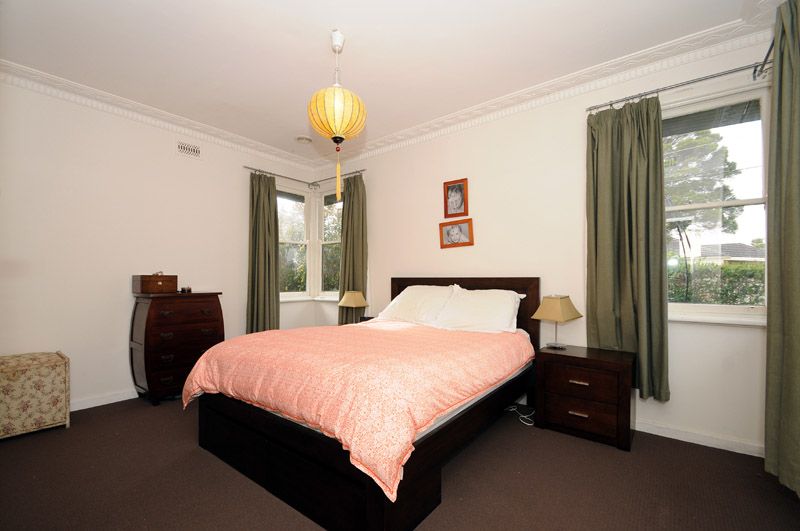 18 Moira Avenue, CARNEGIE, VIC 3163