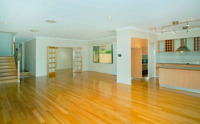 525 Oyster Cove Promenade, HELENSVALE, QLD 4212