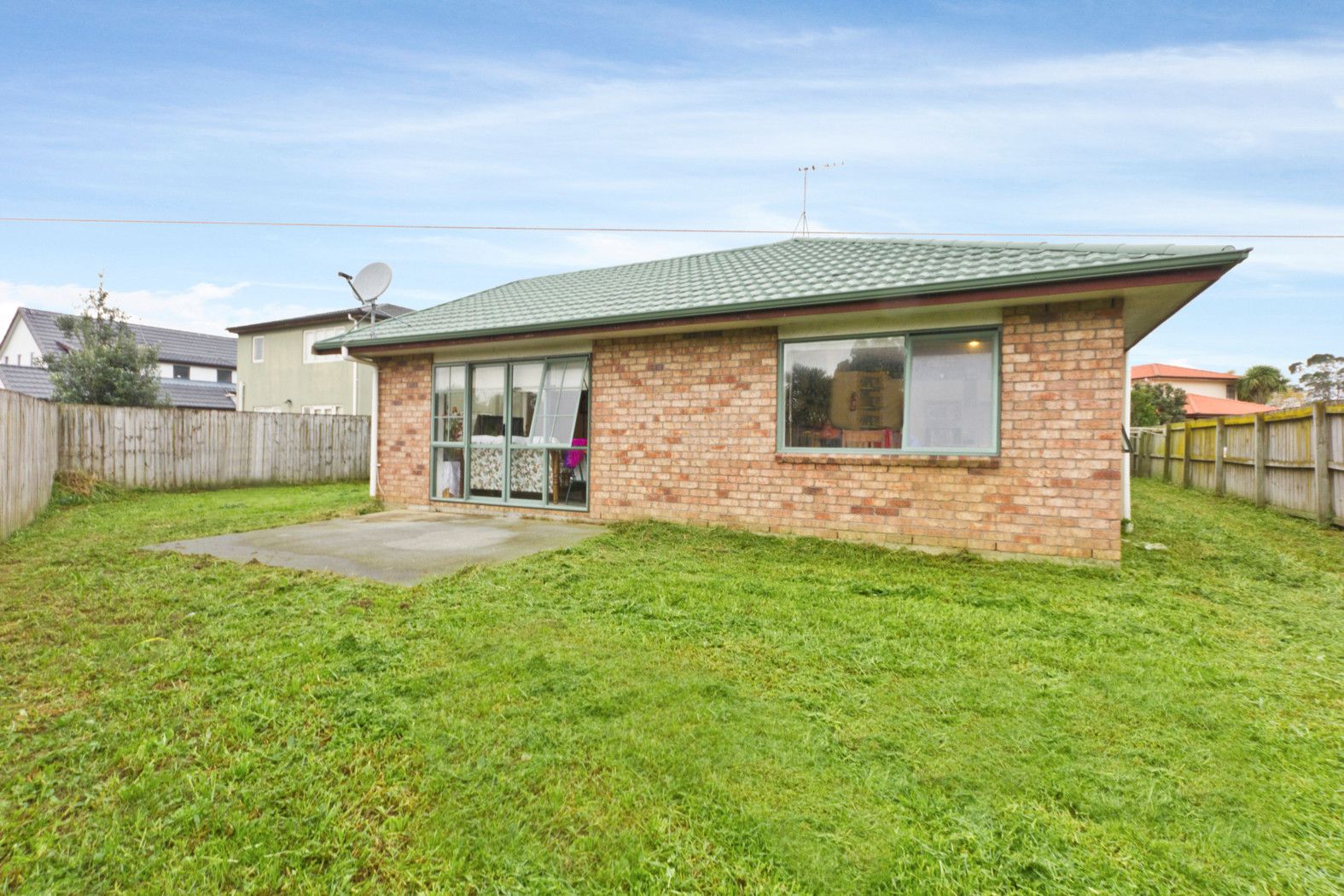 33 Opawa Crescent, FAVONA, Manukau City
