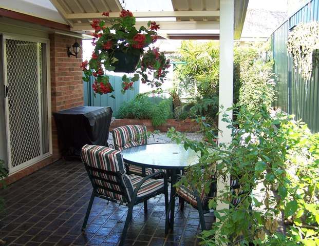 8 Kalua Place, GLENMORE PARK, NSW 2745