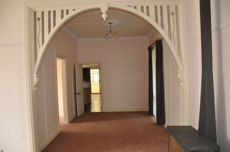 175 Commercial Road, KOROIT, VIC 3282