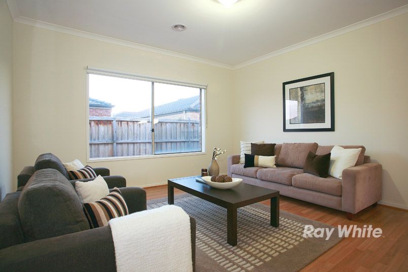 75 Melington Drive, LYNDHURST, VIC 3975