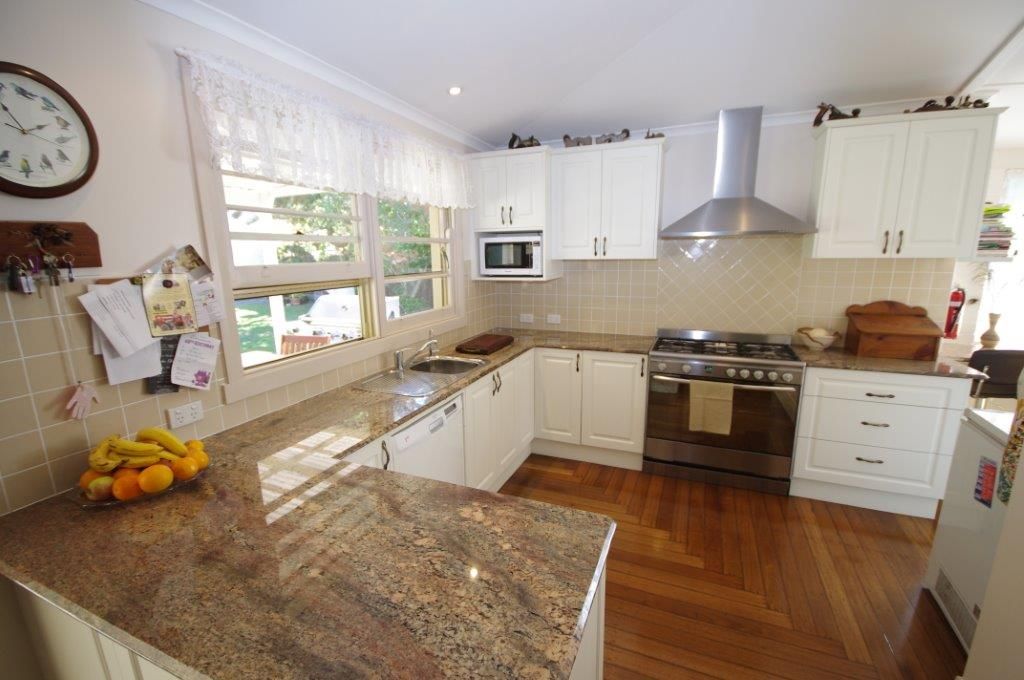 TAREE, NSW 2430