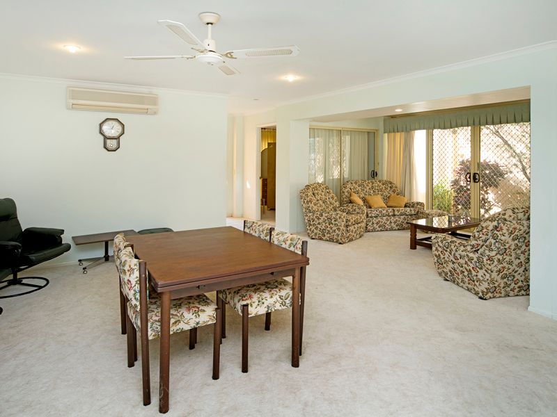 40 Helensvale Road, HELENSVALE QLD 4212