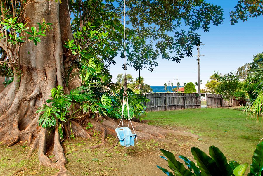 58 Redman Avenue, THIRROUL, NSW 2515