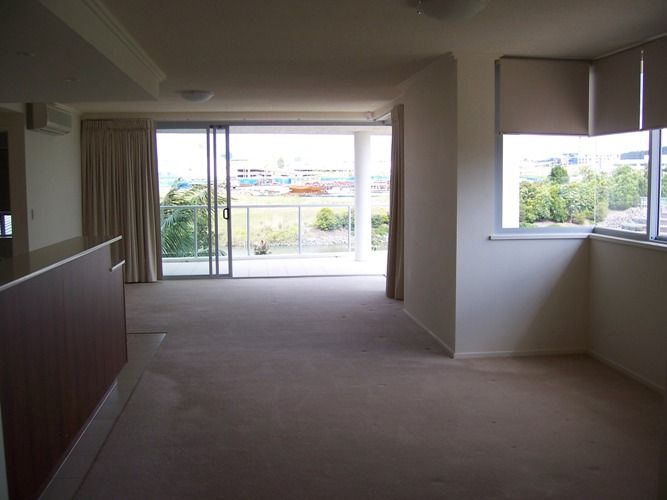 1/11 Promenade Avenue, ROBINA, QLD 4226