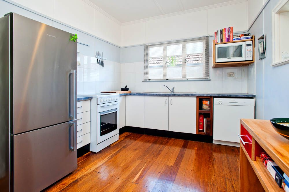 64 Hawkwood Street, MOUNT GRAVATT EAST, QLD 4122