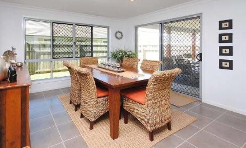 16 Schukow Court, WARNER, QLD 4500