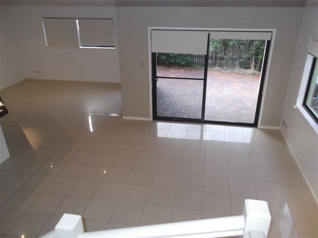 3/445 Pine Ridge Road, RUNAWAY BAY, QLD 4216