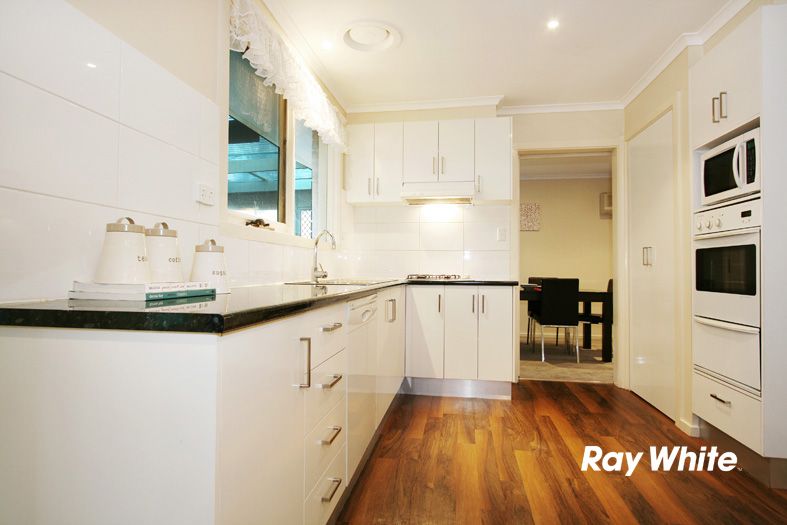 15 Brennan Drive, WANTIRNA SOUTH, VIC 3152
