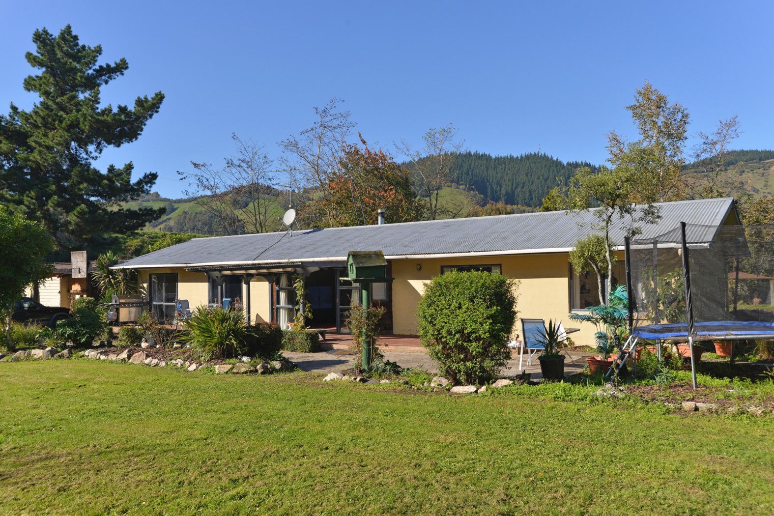 121 Clover Road East, HOPE, Tasman District