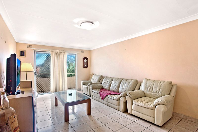 8/48 The Broadway, PUNCHBOWL, NSW 2196