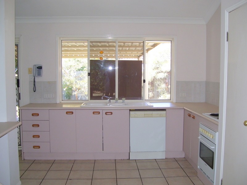 6 Julian Court, DECEPTION BAY, QLD 4508