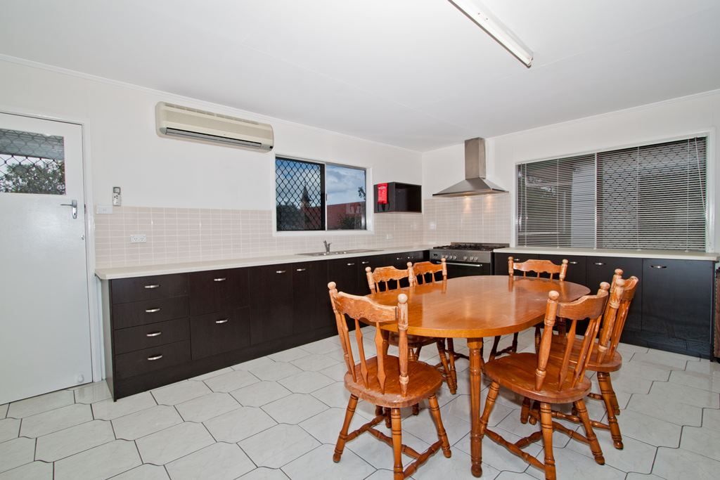 24 Emperor Street, ANNERLEY, QLD 4103