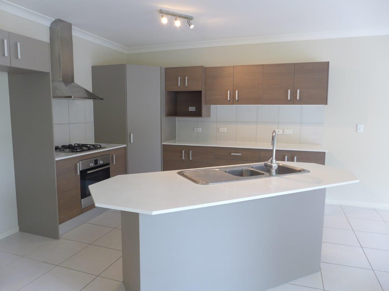 40 Savannah Street, PALM COVE, QLD 4879