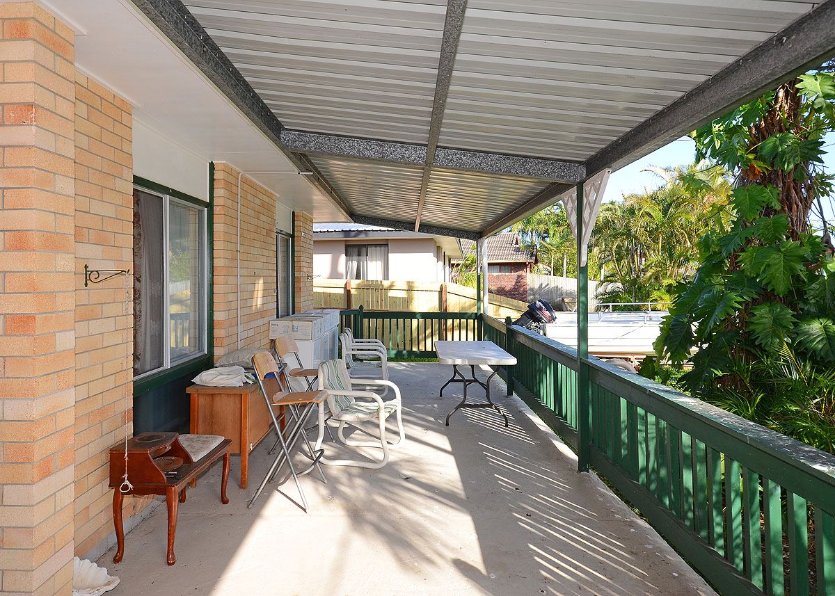 17 Tingira Terrace, SCARNESS, QLD 4655