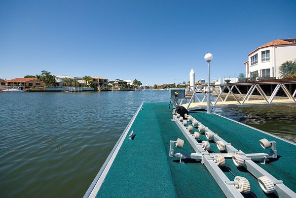 166 Sundance Way, RUNAWAY BAY, QLD 4216