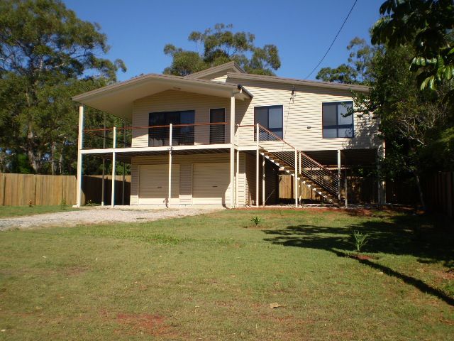 38 Mountain View Crescent, RUSSELL ISLAND QLD 4184