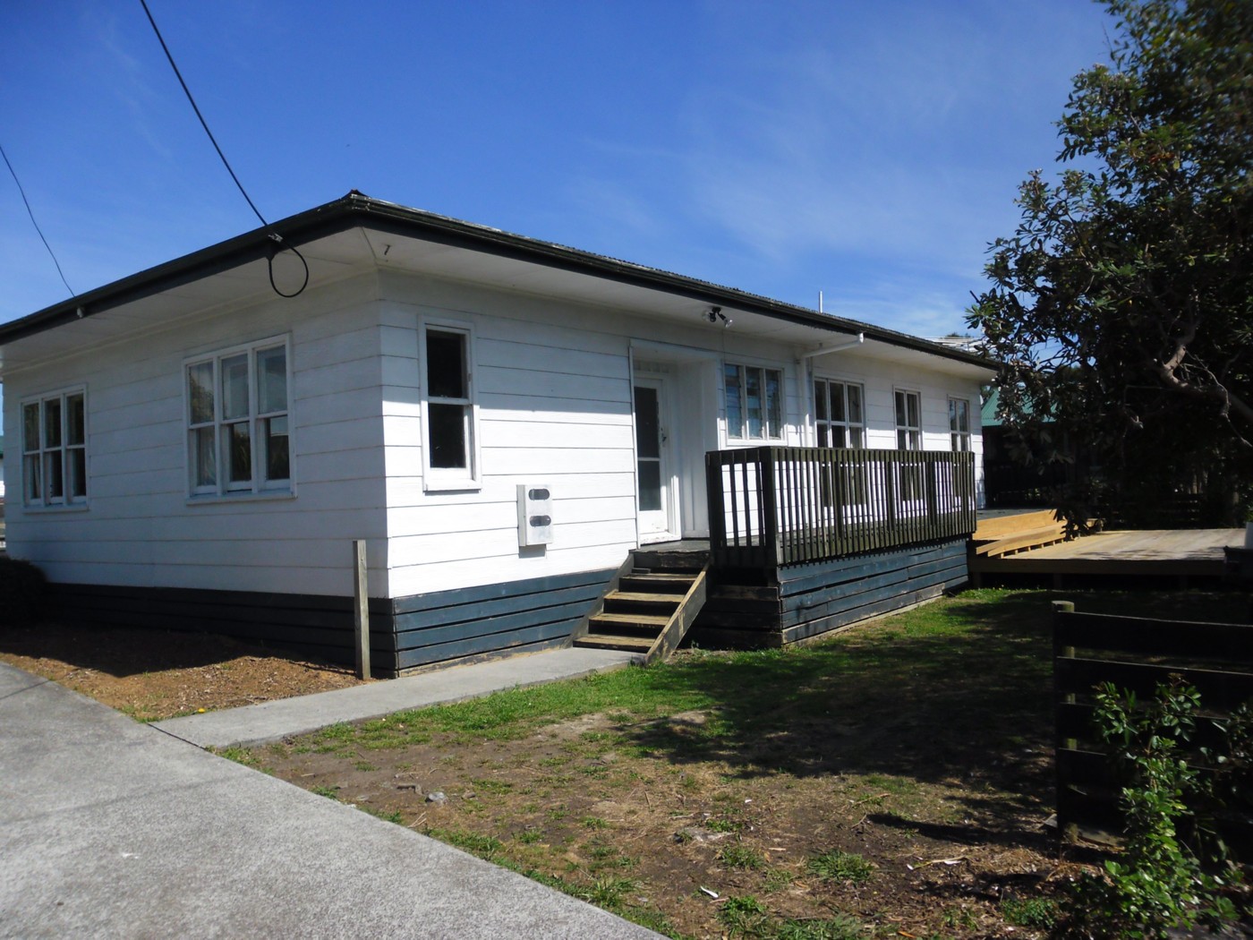 4a Waiwera Ave, Parakai, HELENSVILLE, Rodney